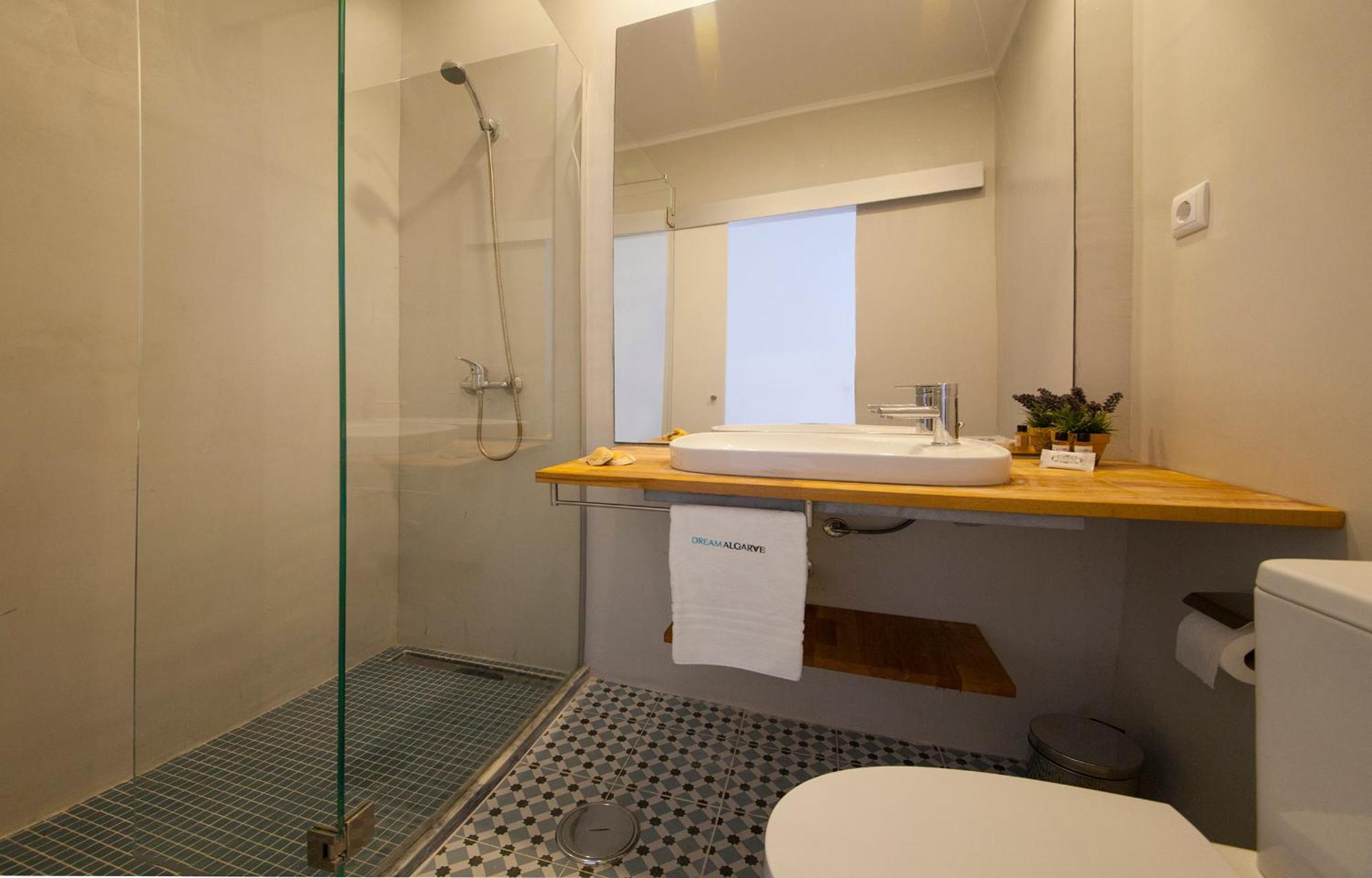B38 - Tamar & Patio Apartman Lagos Kültér fotó